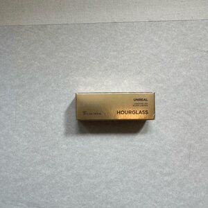 Hourglass (Vision) Unreal Liquid Blush in Color Vision